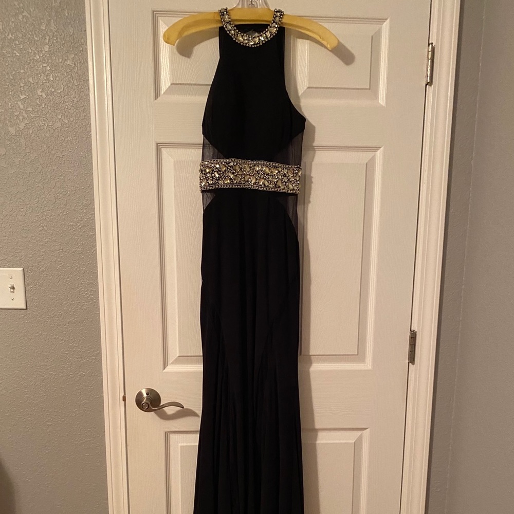 Black prom dress